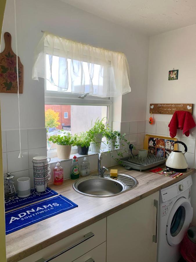 Apartments Near The Sea With Free Parking Southend-On-Sea Buitenkant foto